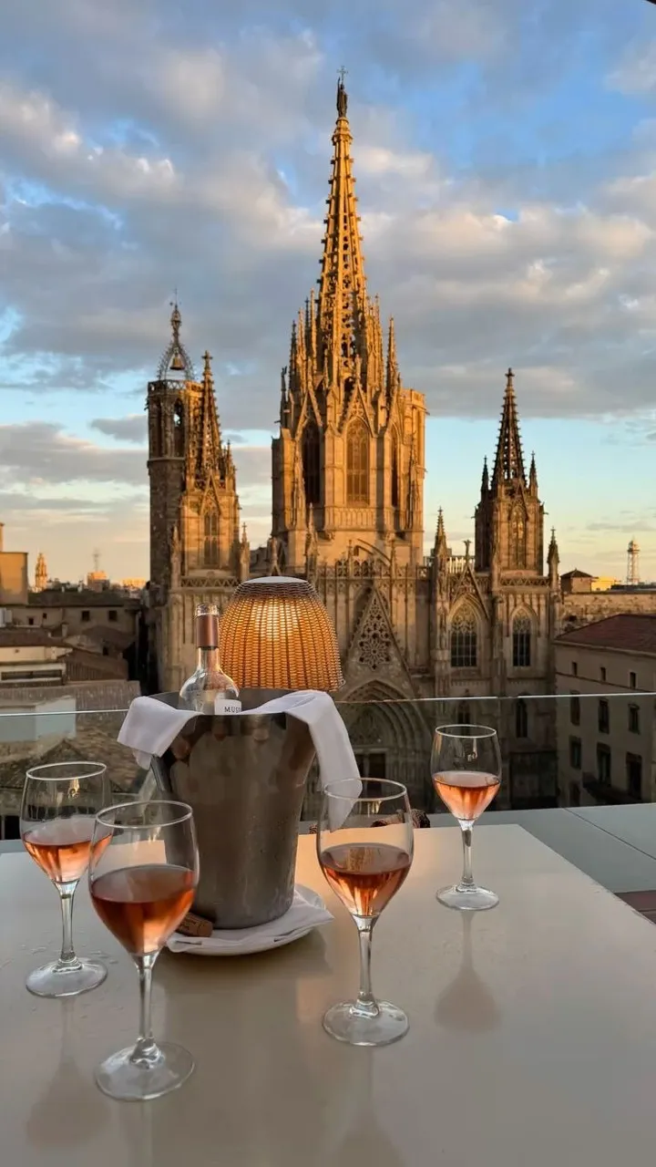 Brinde de Cava em Barcelona